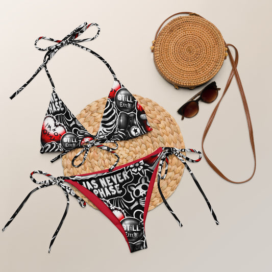 Emo string bikini